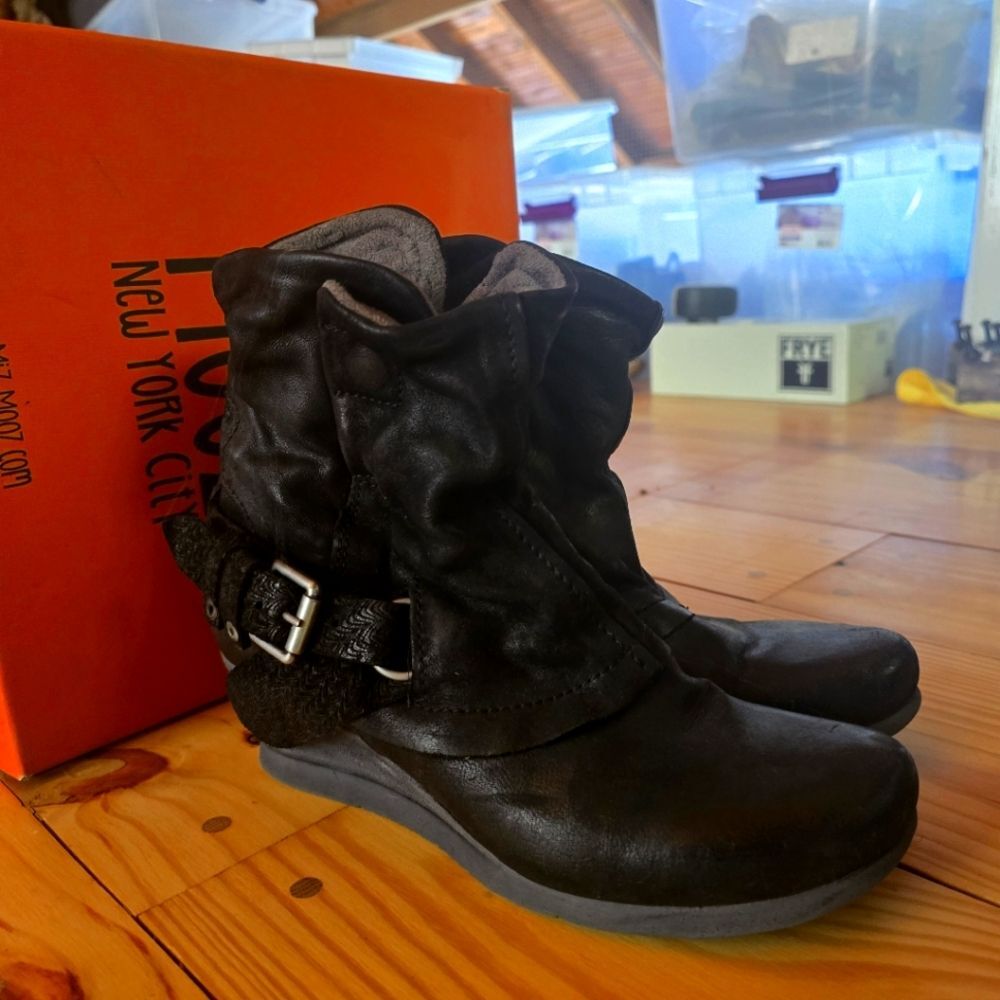 Miz Mooz Margie Black Ankle Booties EU 38
